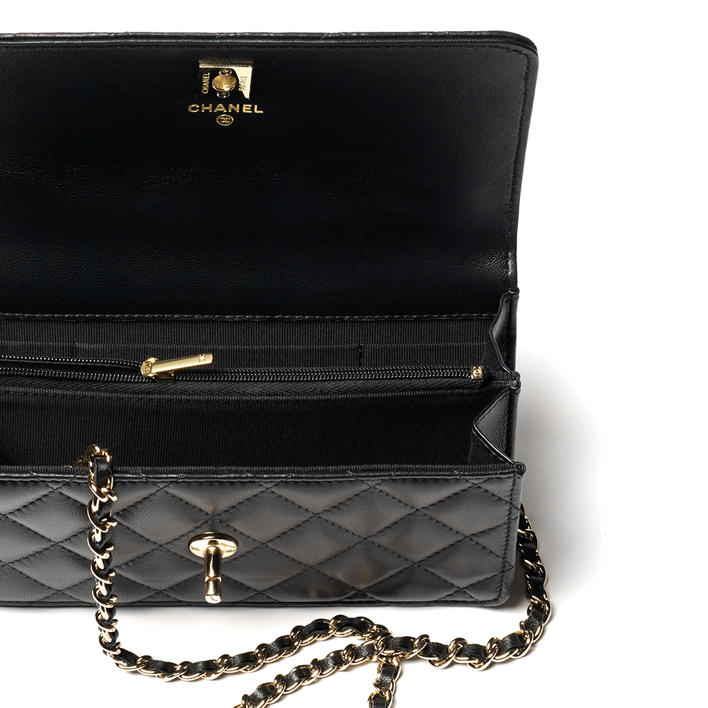 CHANEL CLUTCH WITH CHAIN LAMBSKIN, STRASS & GOLD-TONE METAL BLACK AP4831 (18.5*11*6cm) CHANEL CLUTCH WITH CHAIN LAMBSKIN, STRASS & GOLD-TONE METAL BLACK AP4831 (18.5*11*6cm)